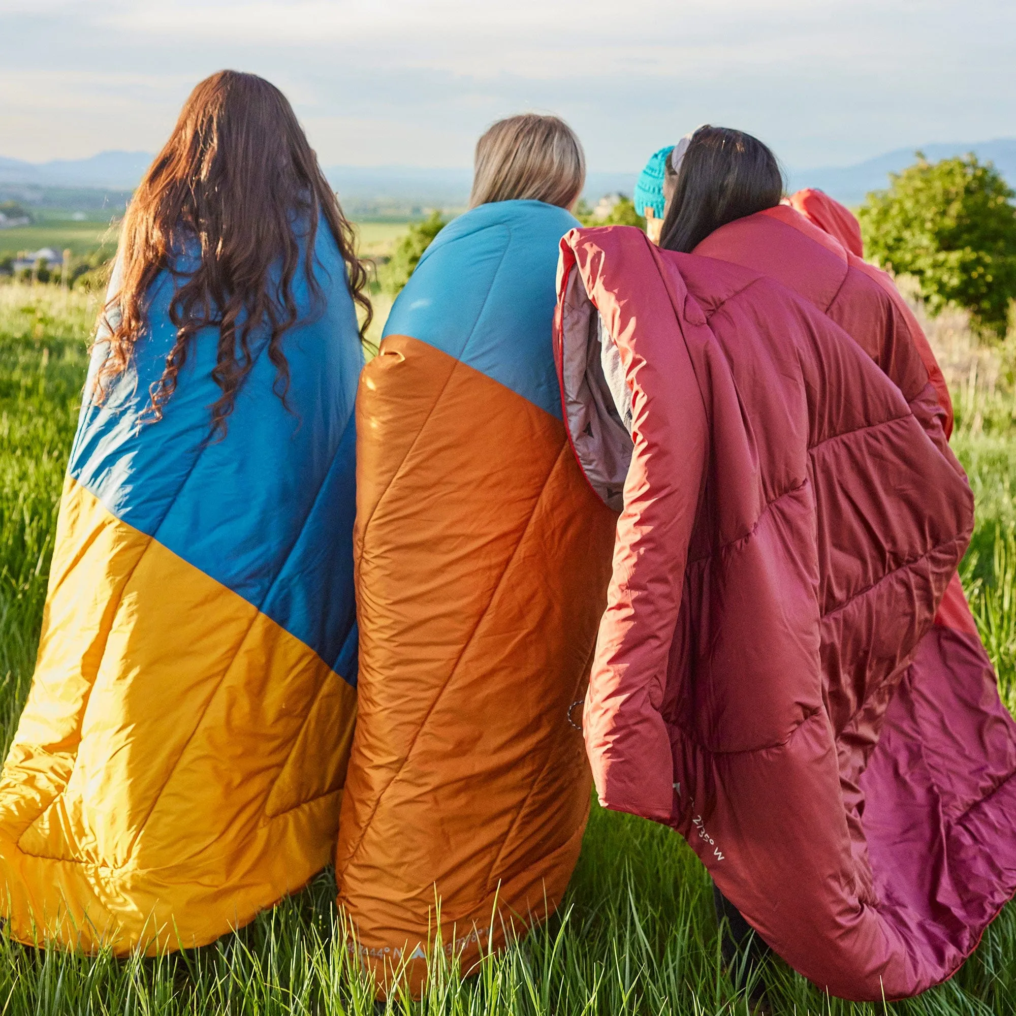 Acadia Mammoth Two-Person Outdoor Camp Blanket