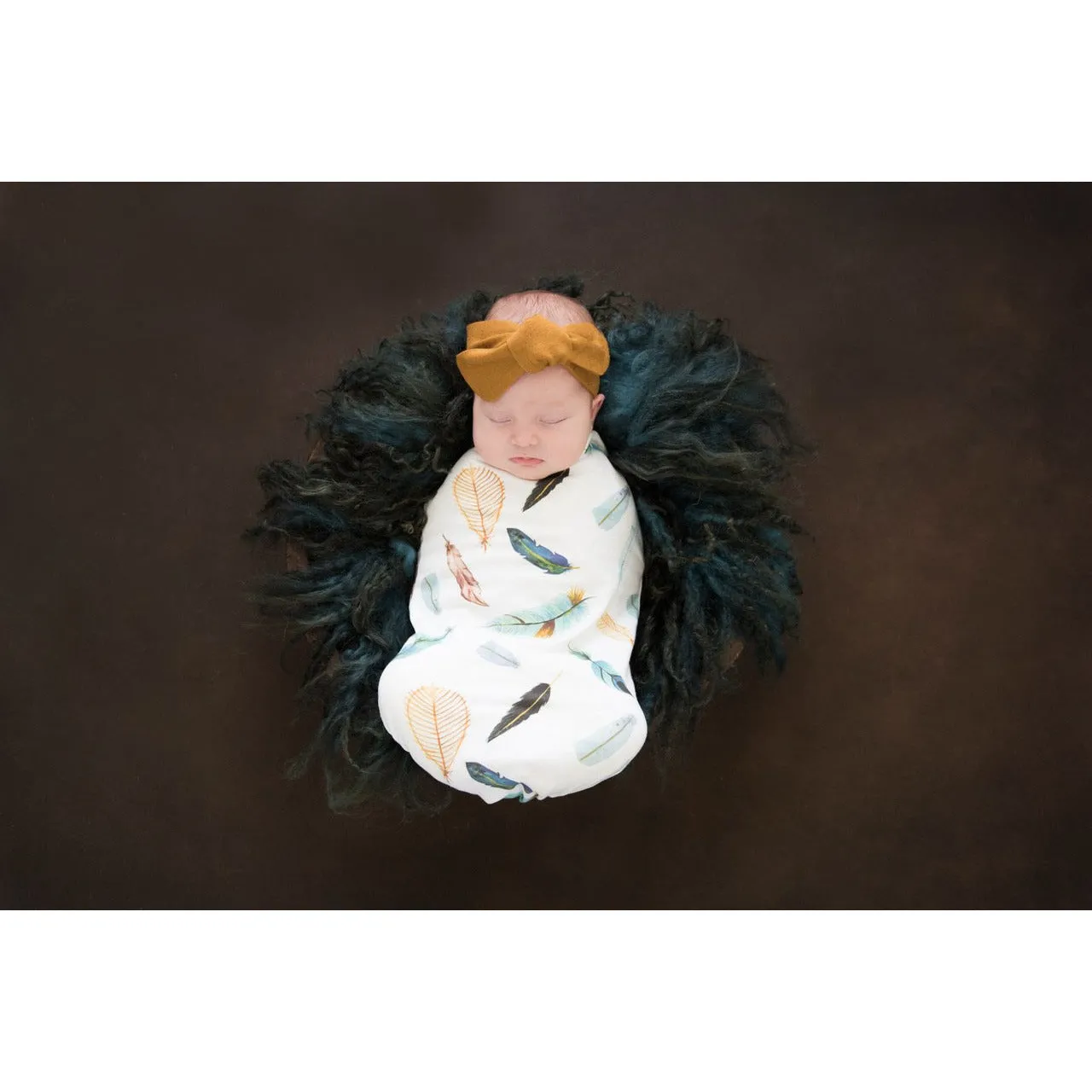 Dreamweaver Snuggle Swaddle & Beanie Set