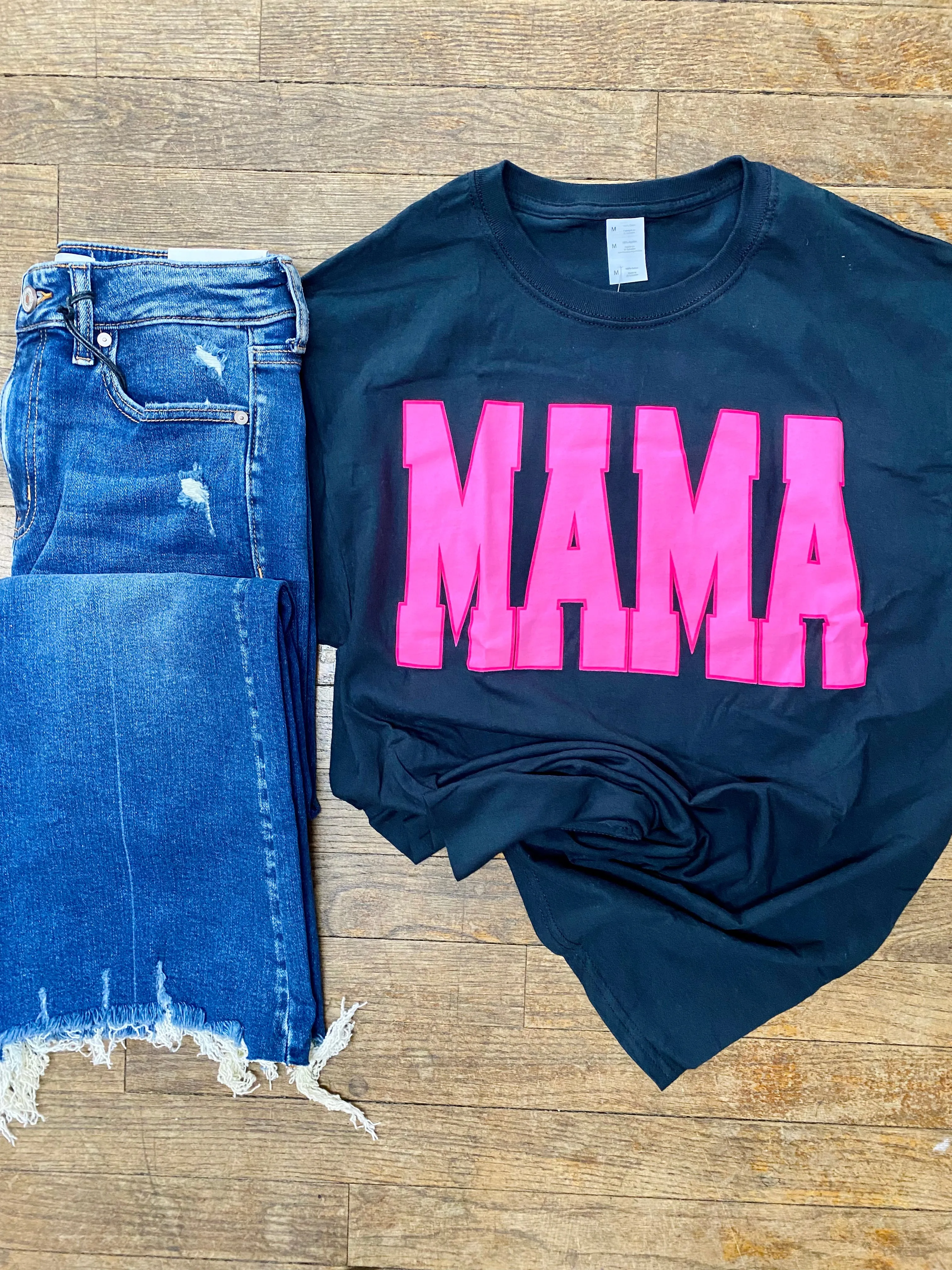 Mama Graphic Tee