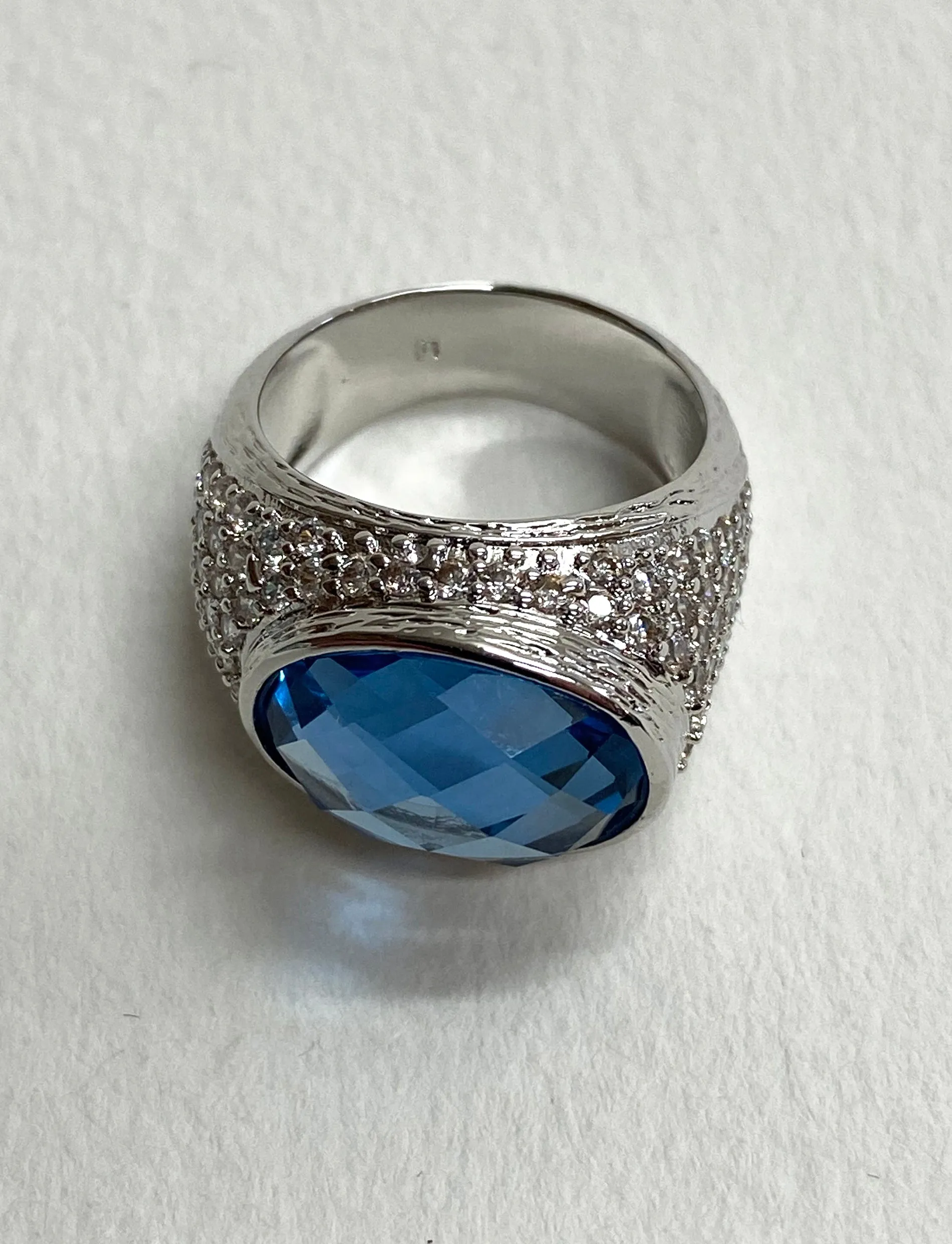 Pharaoh Silver Ring With Blue Topaz